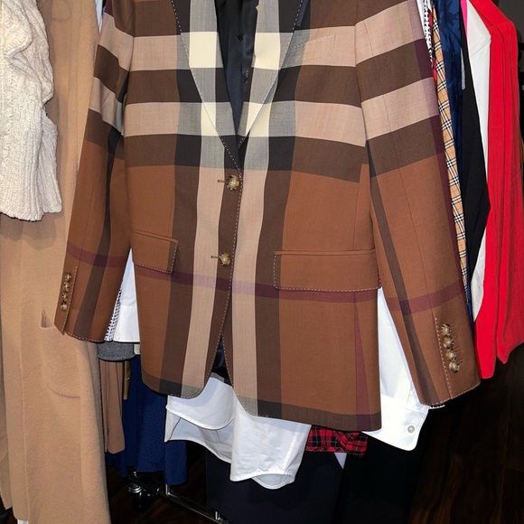 Burberry Sidon Jacket in Dark Birch Brown Check - Picture 7 of 15